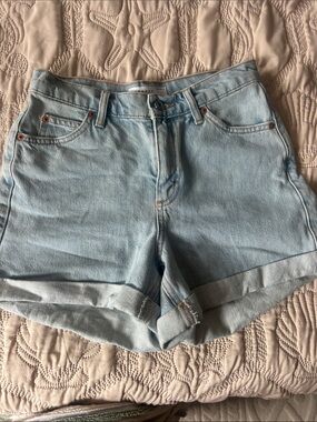 Topshop Light Blue Denim Rolled-Hem Shorts